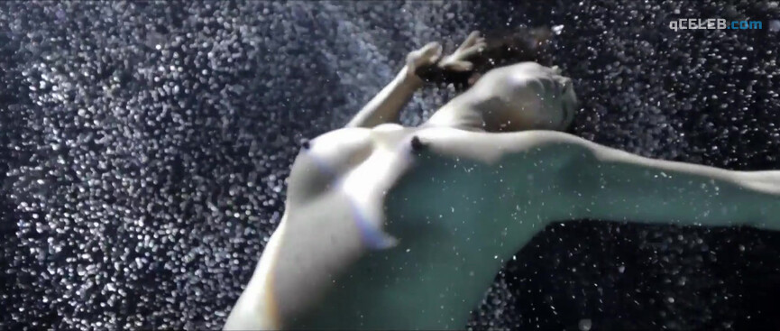 5. Alexandra Freeman nude , Alice Modolo nude, Isabelle Servol nude – Narcose (2013)