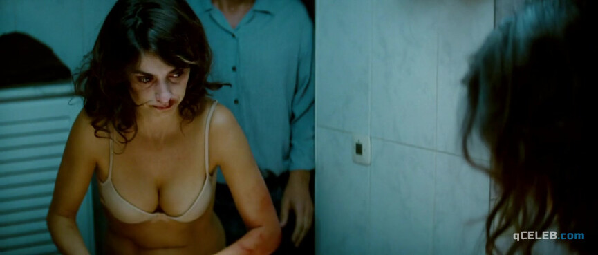 13. Penelope Cruz nude – Broken Embraces (2009)