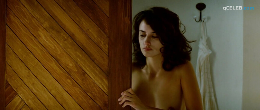 5. Penelope Cruz nude – Broken Embraces (2009)