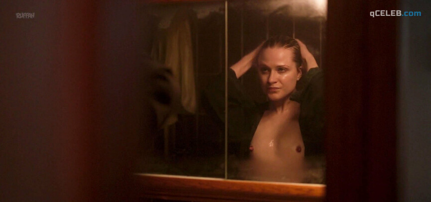 2. Evan Rachel Wood nude, Julia Sarah Stone sexy – Allure (2018)