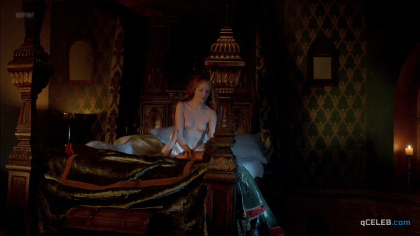 2. Emily Berrington nude – The White Queen s01e06 (2013)