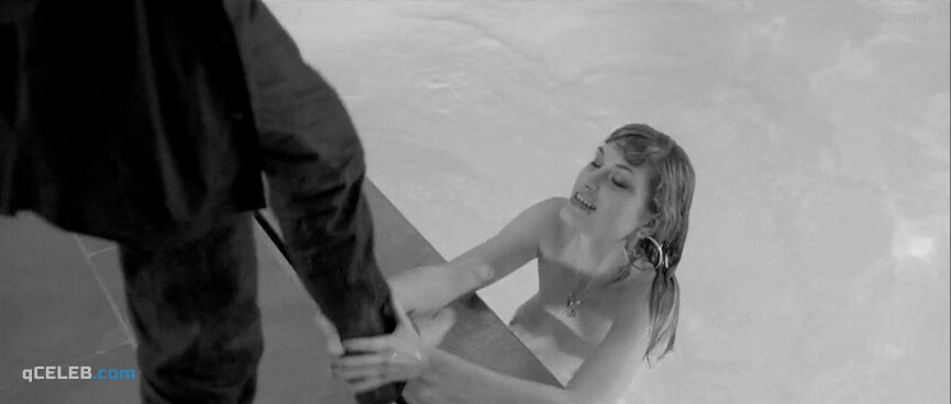 2. Mathilde Bisson nude – Left Foot Right Foot (2013)