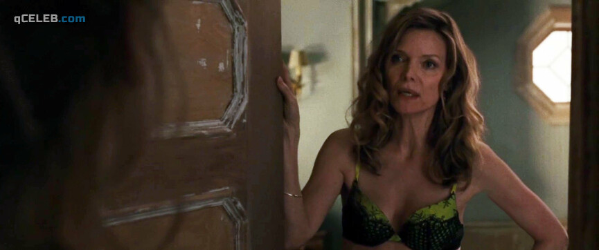4. Michelle Pfeiffer sexy – mother! (2017)