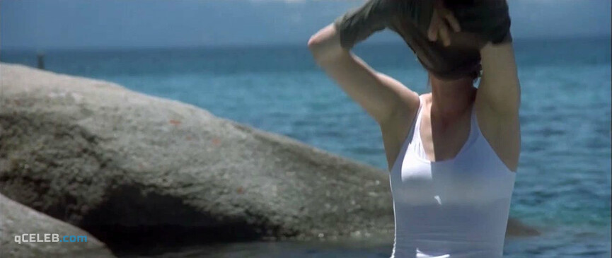 1. Tilda Swinton sexy – The Deep End (2001)