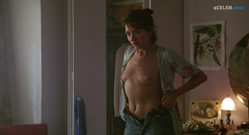 1. Elizabeth Pena nude – Jacob's Ladder (1990)