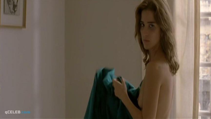 3. Vahina Giocante nude – A Curtain Raiser (2006)