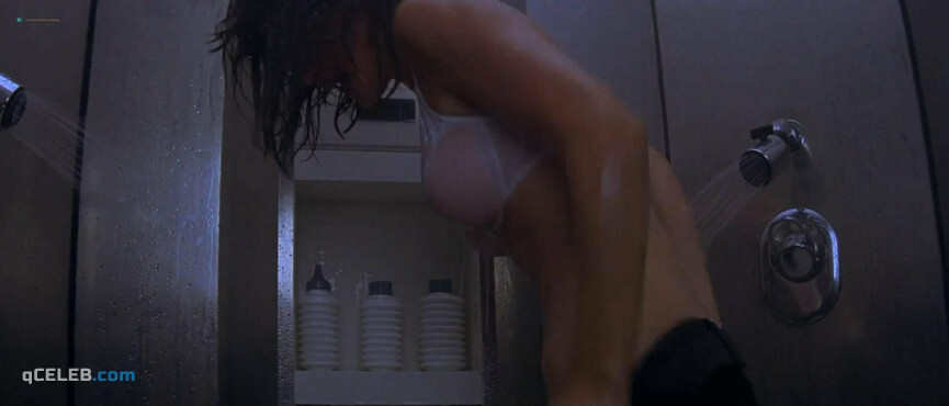 1. Amanda Pays sexy – Leviathan (1989)