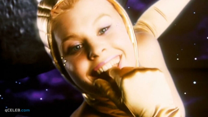 3. Kylie Minogue nude – Sample People (2000)