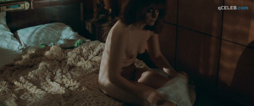 1. Alberta Watson nude – The Sweet Hereafter (1997)