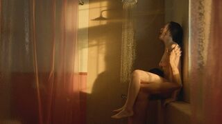 Yu-Wei Shao nude, Xing Li nude – The Tenants Downstairs (2016)