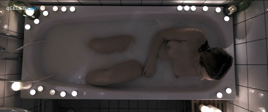 1. Lanna Ohlsson nude – Sensoria (2016)