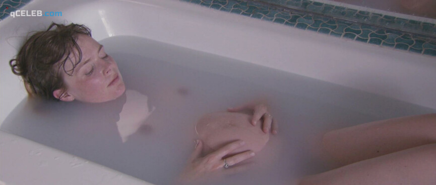 2. Isabelle Carre nude – Hideaway (Le refuge) (2010)