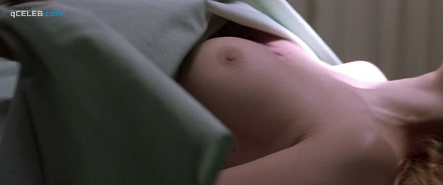 1. Kim Basinger sexy, Amber Smith nude, Shawnee Free Jones nude – L.A. Confidential (1997)