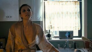 Maggie Gyllenhaal sexy – The Deuce s01e03 (2017)