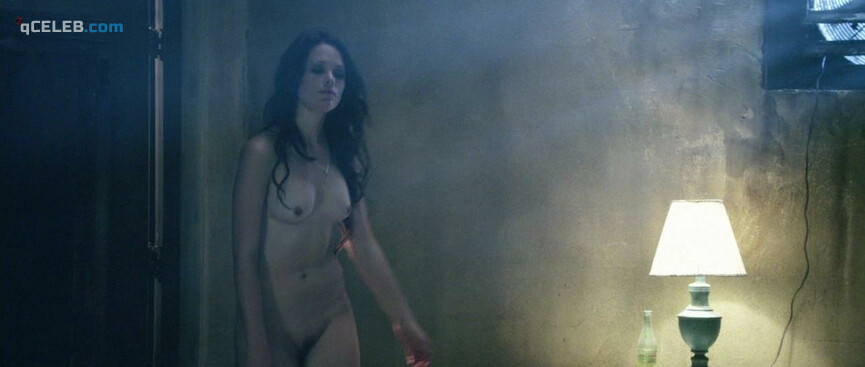 2. Katia Winter nude – Arena (2010)