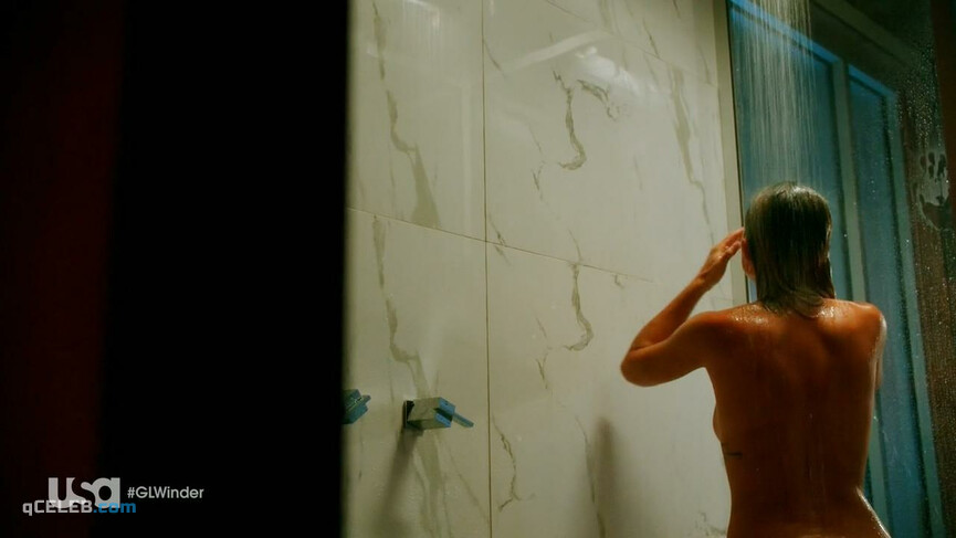 2. Serinda Swan sexy – Graceland s03e06 (2015)