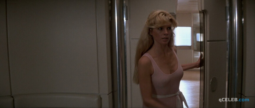 2. Kim Basinger sexy, Barbara Carrera sexy – Never Say Never Again (1983)