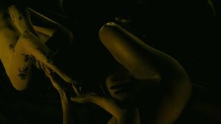 Julie Marie Parmentier nude, Roxane Duran nude – Evolution (2016)
