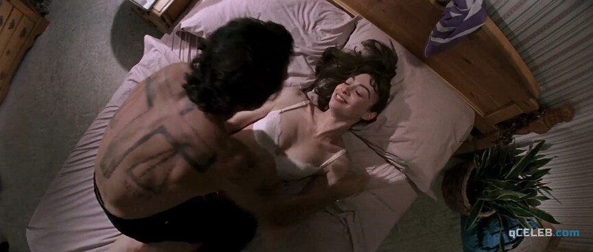 3. Illeana Douglas sexy – Cape Fear (1991)