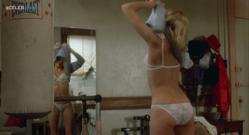 2. Daryl Hannah sexy – The Pope of Greenwich Village (1984)