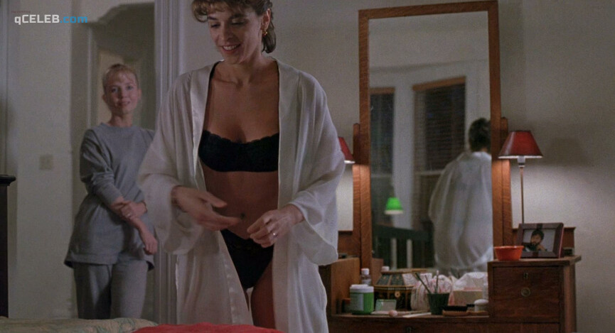 3. Annabella Sciorra nude, Rebecca De Mornay nude – The Hand that Rocks the Cradle (1992)