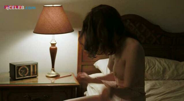 1. Amy Adams nude – Sunshine Cleaning (2008)