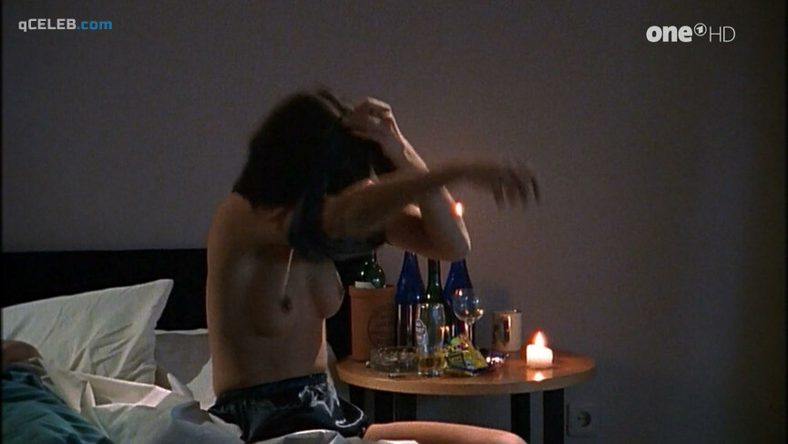 2. Tanja Fornaro nude – Aus heiterem Himmel s04e16 (1998)