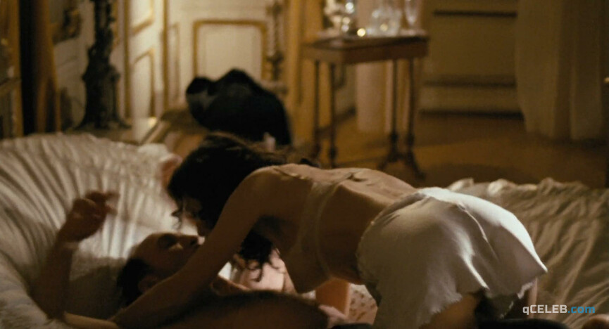 2. Marie Baumer nude, Dolores Chaplin sexy – The Counterfeiters (2007) #2