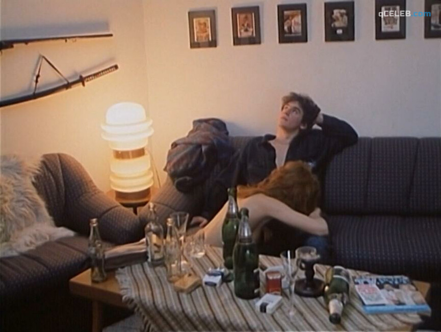 2. Michaela Srbova nude – Bony a klid (1987)