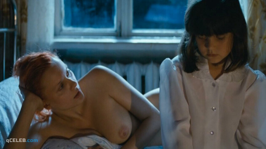 1. Yana Troyanova nude – Wolfy (2009)