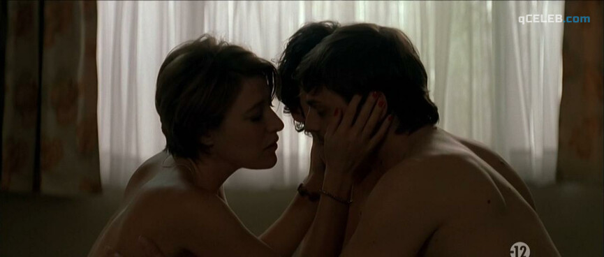 3. Valeria Bruni Tedeschi nude – Time to Leave (2005)