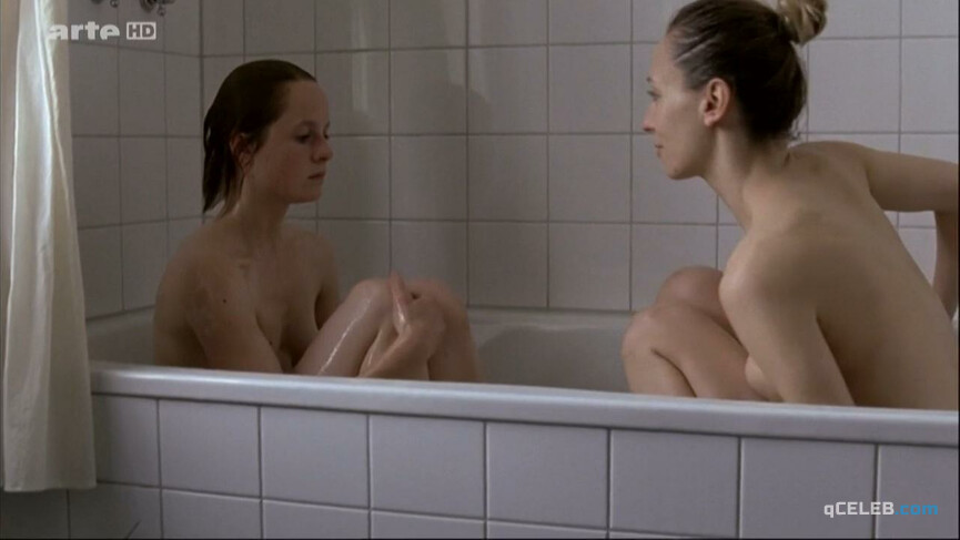 3. Sophie Rogall nude, Karolina Porcari nude – Paulina (2011)