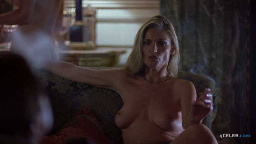 1. Julianne White nude – Sexy Beast (2000)
