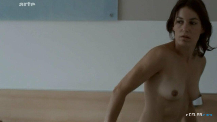 1. Nicolette Krebitz nude – The City Below (2010)