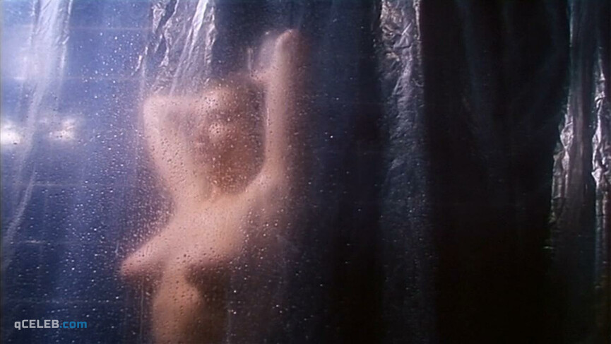 2. Joanna Trzepiecinska nude – Art of Loving (1989)