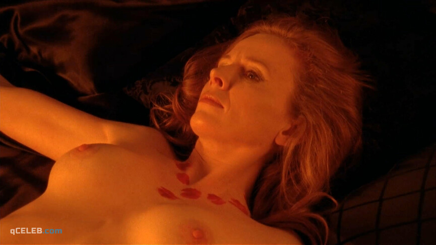 2. Alison Whyte nude – Satisfaction s02 (2009)