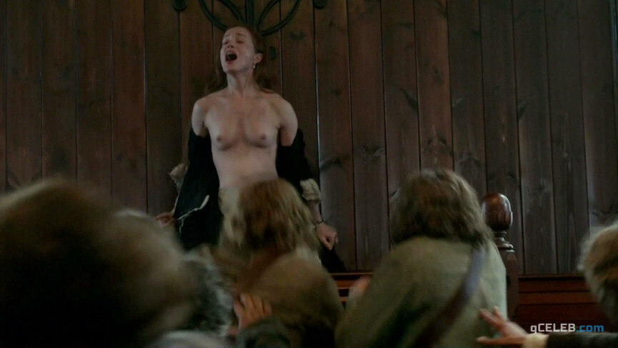 2. Lotte Verbeek nude – Outlander s01e11 (2015)