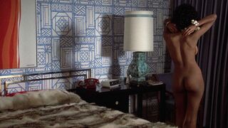 Pam Grier nude – Coffy (1973)