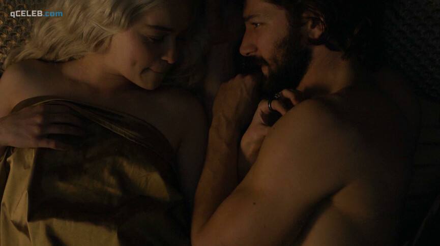 1. Emilia Clarke sexy – Game of Thrones s05e07 (2015)