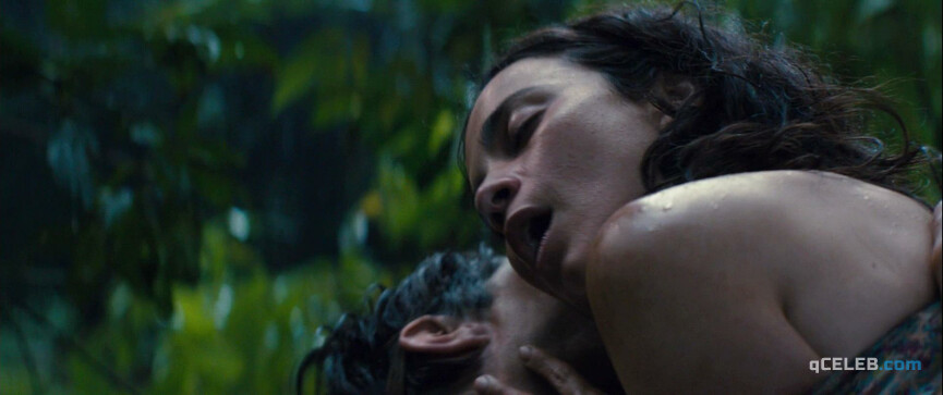 1. Alice Braga sexy – The Ardor (2014)