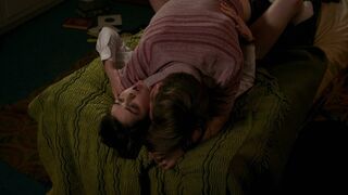 Maisie Williams sexy – The Falling (2014)