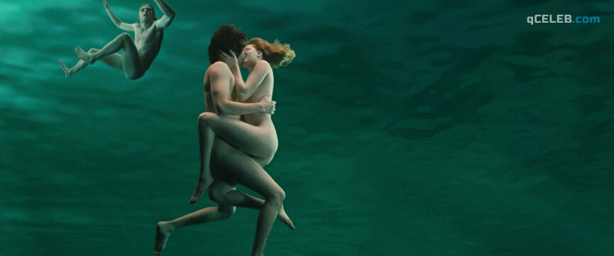 1. Evan Rachel Wood nude – Across the Universe (2007)