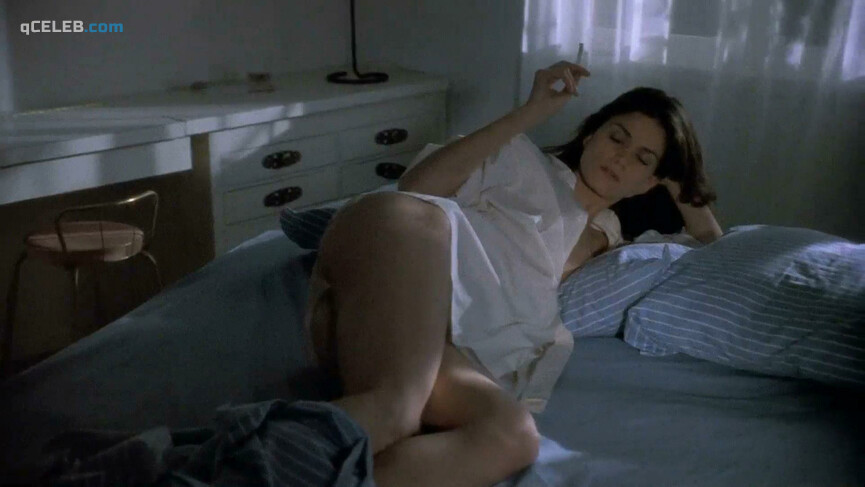 3. Linda Fiorentino nude – The Last Seduction (1994)