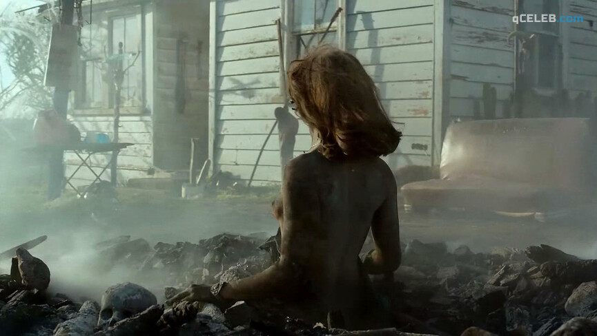 2. Lucy Lawless nude – Ash vs Evil Dead s01e07 (2015)