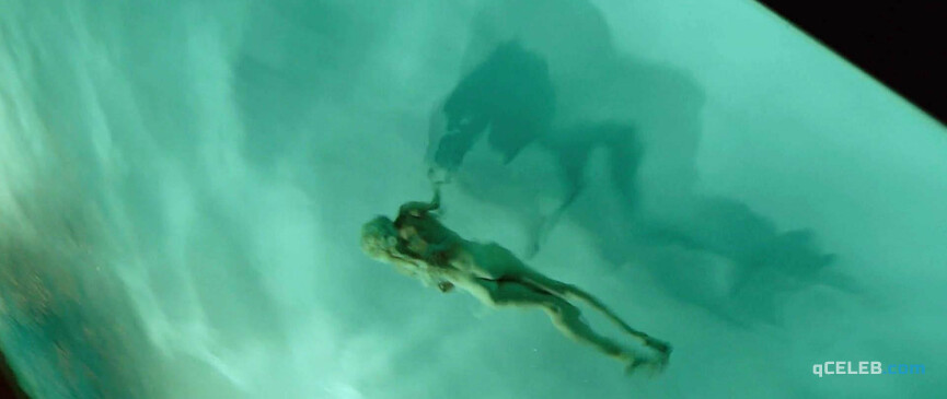 3. Isabel Lucas nude, Teresa Palmer sexy – Knight of Cups (2015)