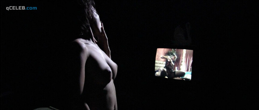 3. Elena Anaya nude, Diana Suarez nude – Sex and Lucía (2001)
