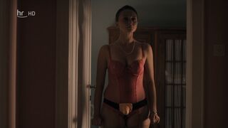 Gerti Drassl sexy – Vorstadtweiber s01e06 (2014)