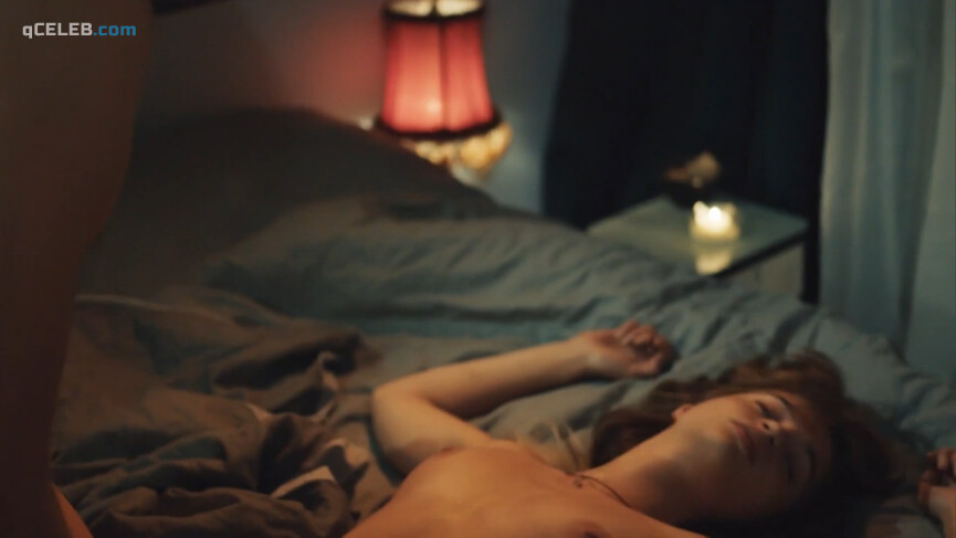 8. Lisa-Marie Koroll nude – Wir Sind Jetzt s01e04 (2019)