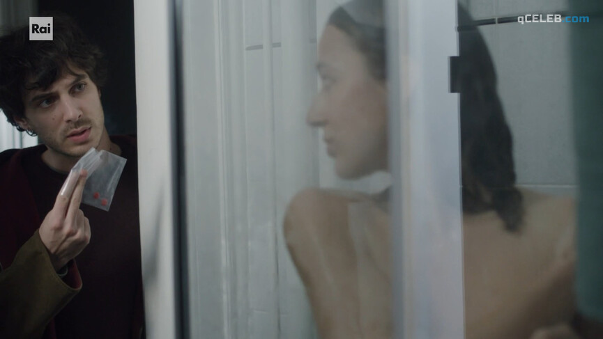 2. Valentina Munafo nude – La Porta Rossa s03e02 (2023)