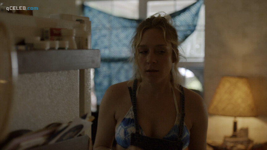 6. Chloe Sevigny sexy – Bloodline s01e02 (2015)